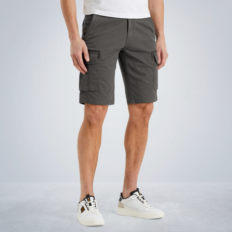 Relaxed fit cargo shorts