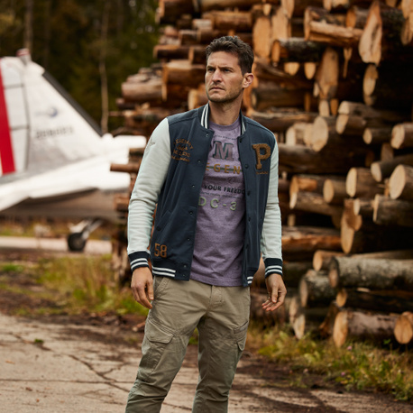 Heritage Cargo Look 3