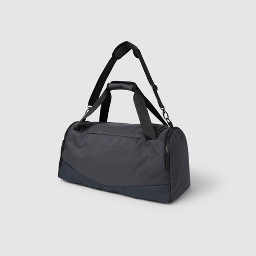 CIDUFFLEBAG-000_model_2.jpg