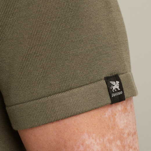 VPSS2508890-6497_model_5.jpg