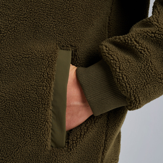 PSW2510478-6389_model_5.jpg