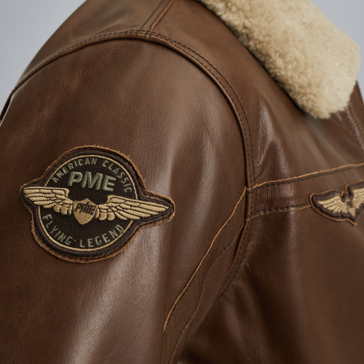 PLJ2508700-771_model_5.jpg