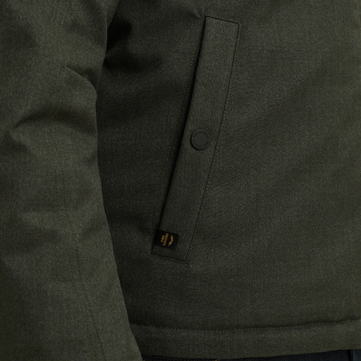PJA2508106-6425_model_7.jpg