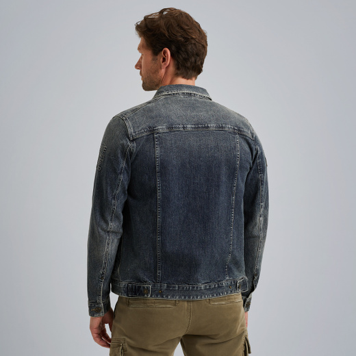 PDJ2508715-DCV_model_3.jpg