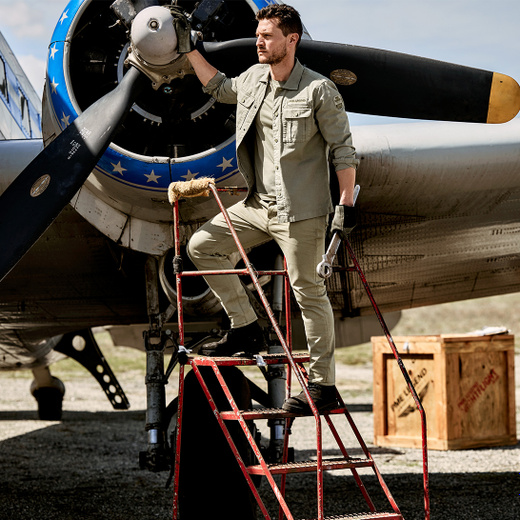 STL-PME-FW25_10_Summer-darks-8235_1.jpg