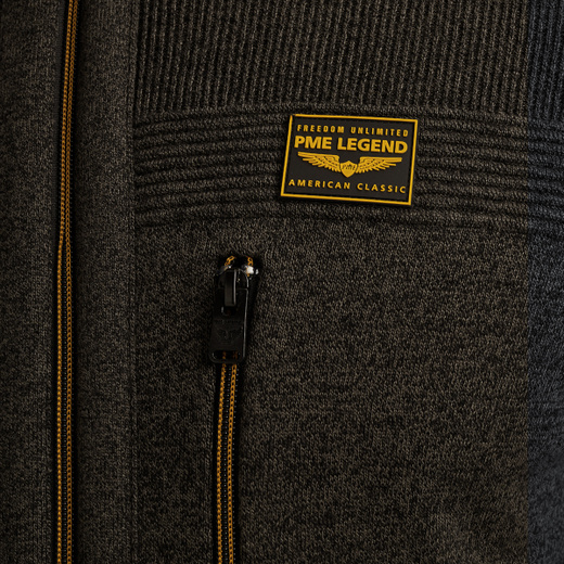PKC2509368-8039_model_4.jpg