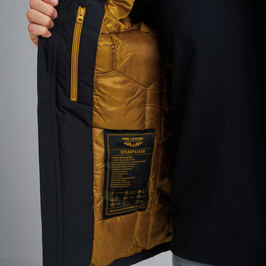 PJA2509110-5281_model_9.jpg