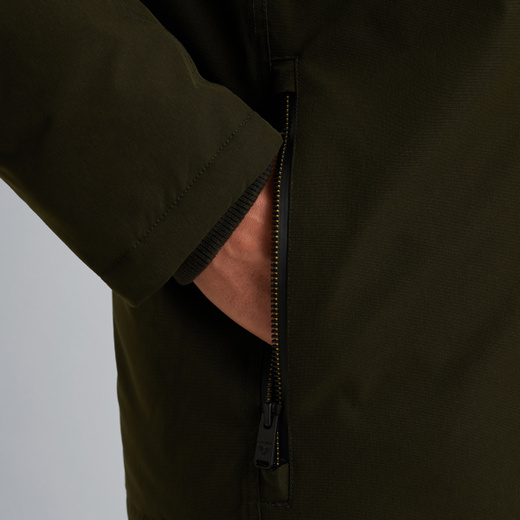 PJA2509110-6154_model_5.jpg