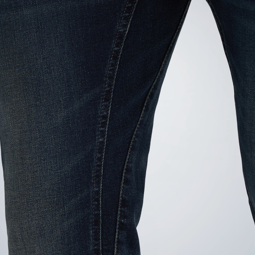 PTR975-NBW_model_7.jpg