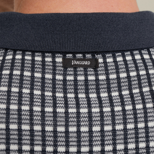 VPSS2502814-5281_model_6.jpg