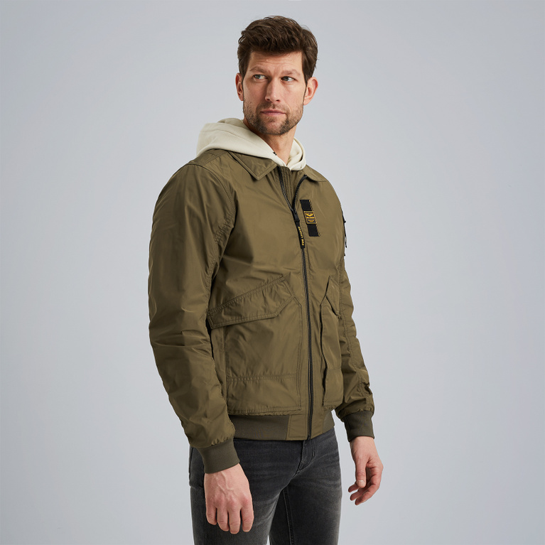 PME Legend American Classic - The PME Legend Glazer is a crossover between  an authentic MA-1 Navy flight jacket and a cargo flight-inspired jacket.  It's a versatile item perfect for summer. Authentic