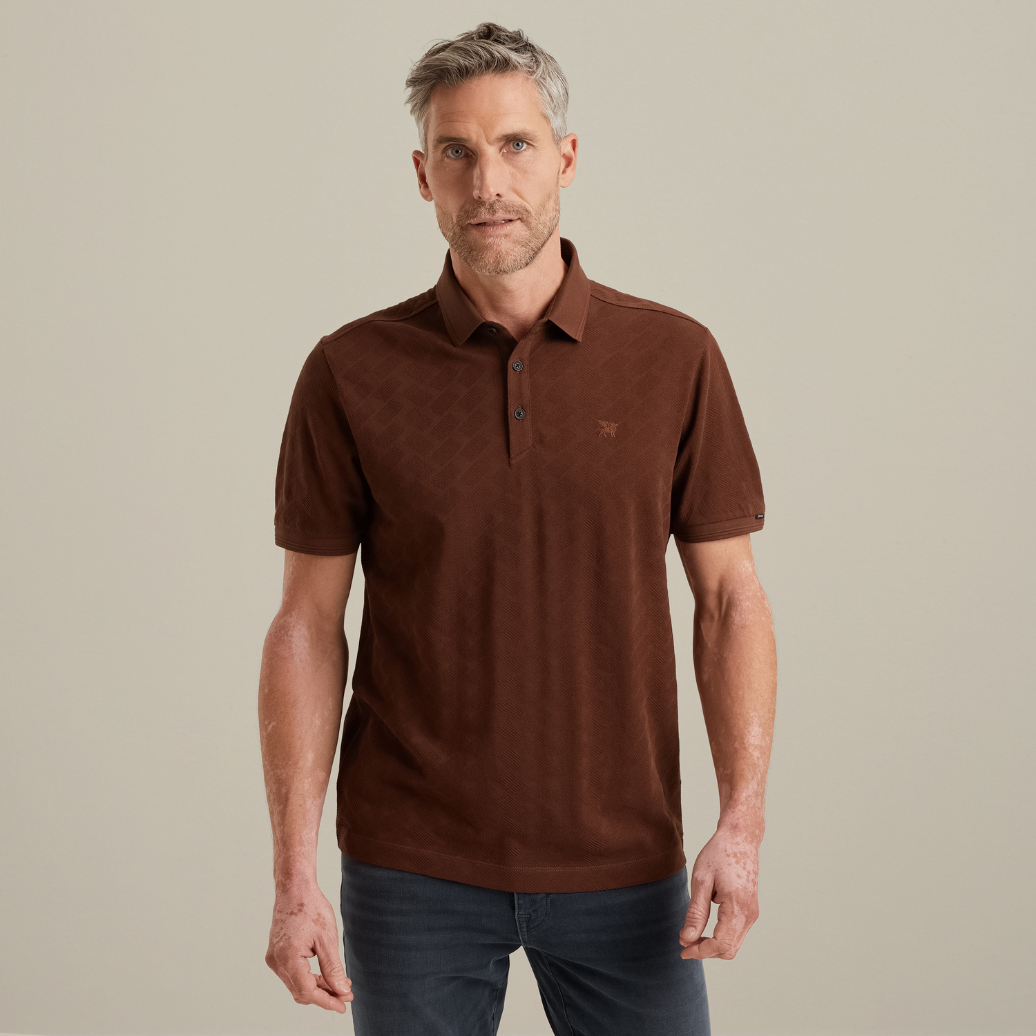 VPSS2505879-8252_model_2.jpg