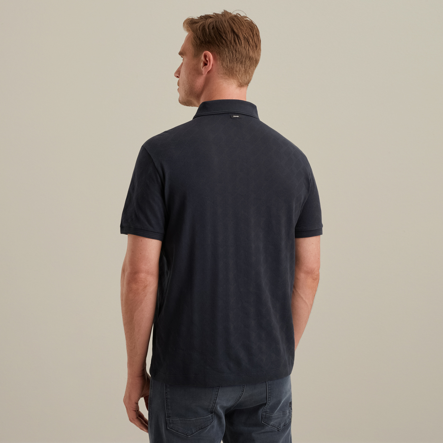 VPSS2505879-5281_model_3.jpg