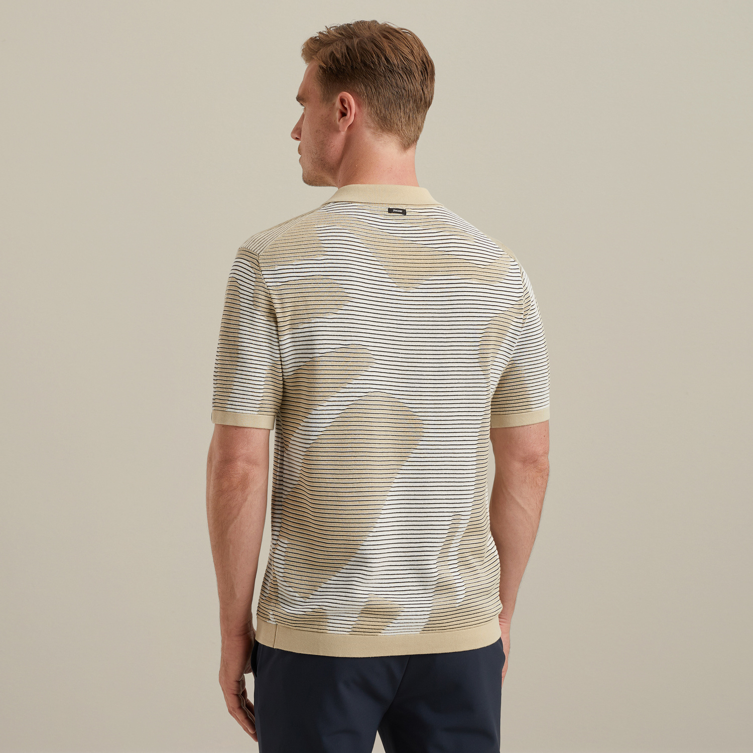 VPSS2503830-7184_model_3.jpg