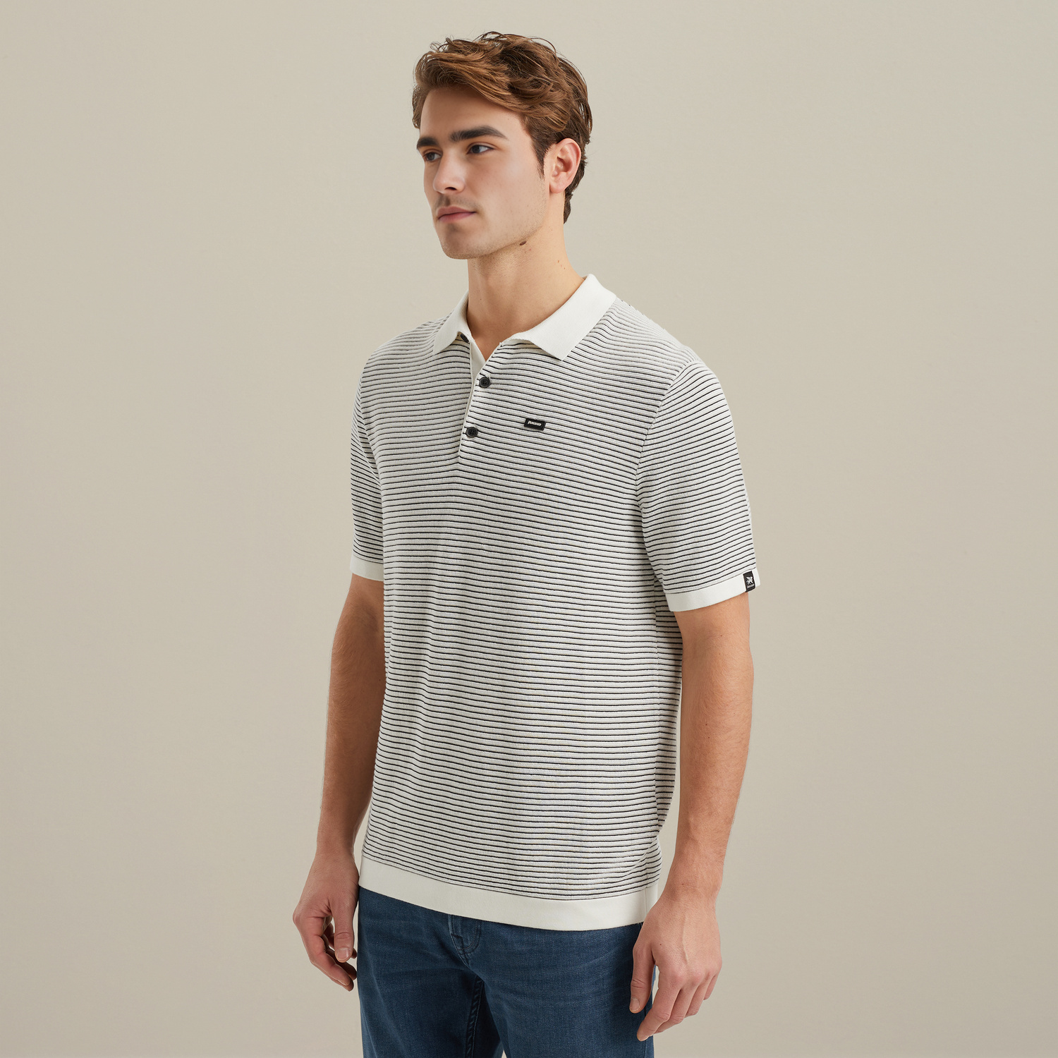 VPSS2505887-7004_model_2.jpg