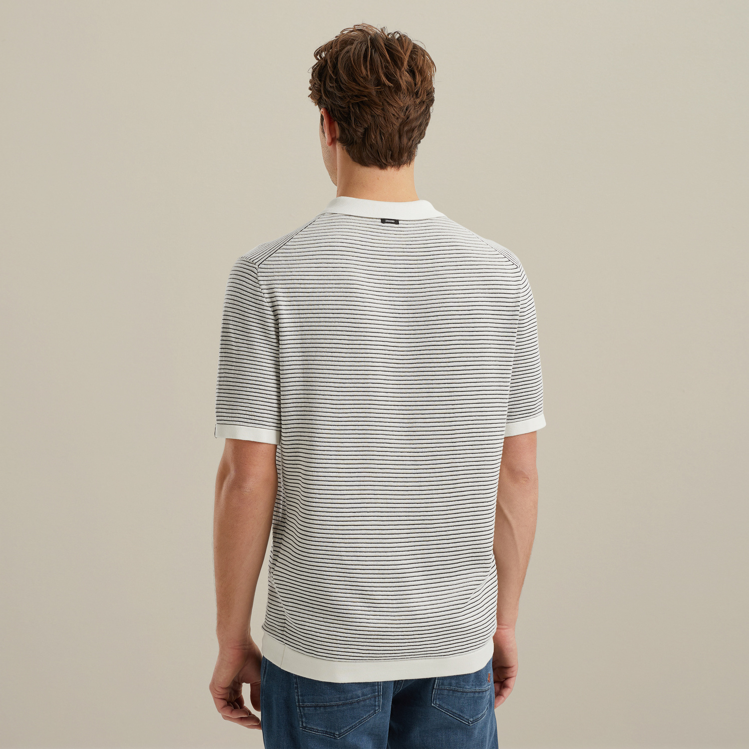 VPSS2505887-7004_model_3.jpg