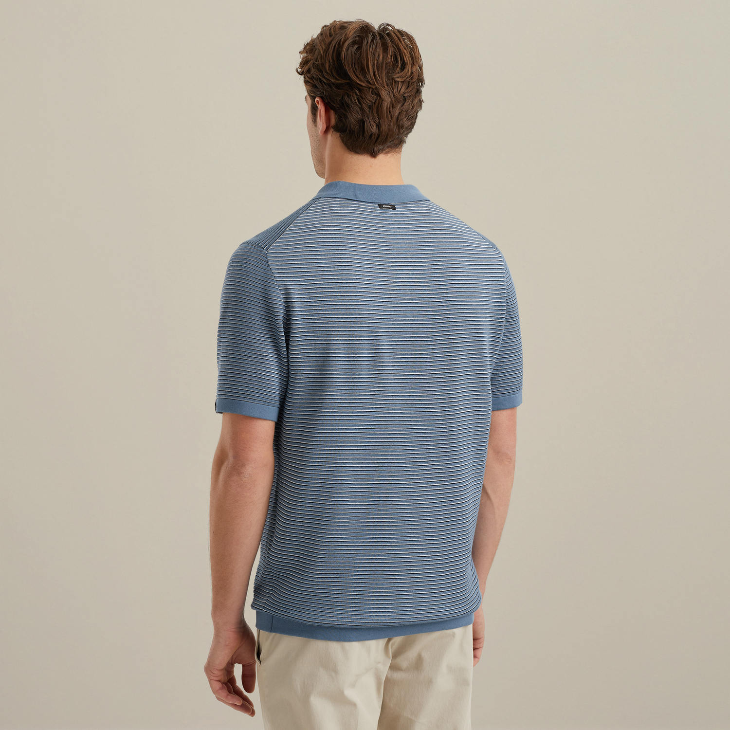 VPSS2505887-5046_model_3.jpg