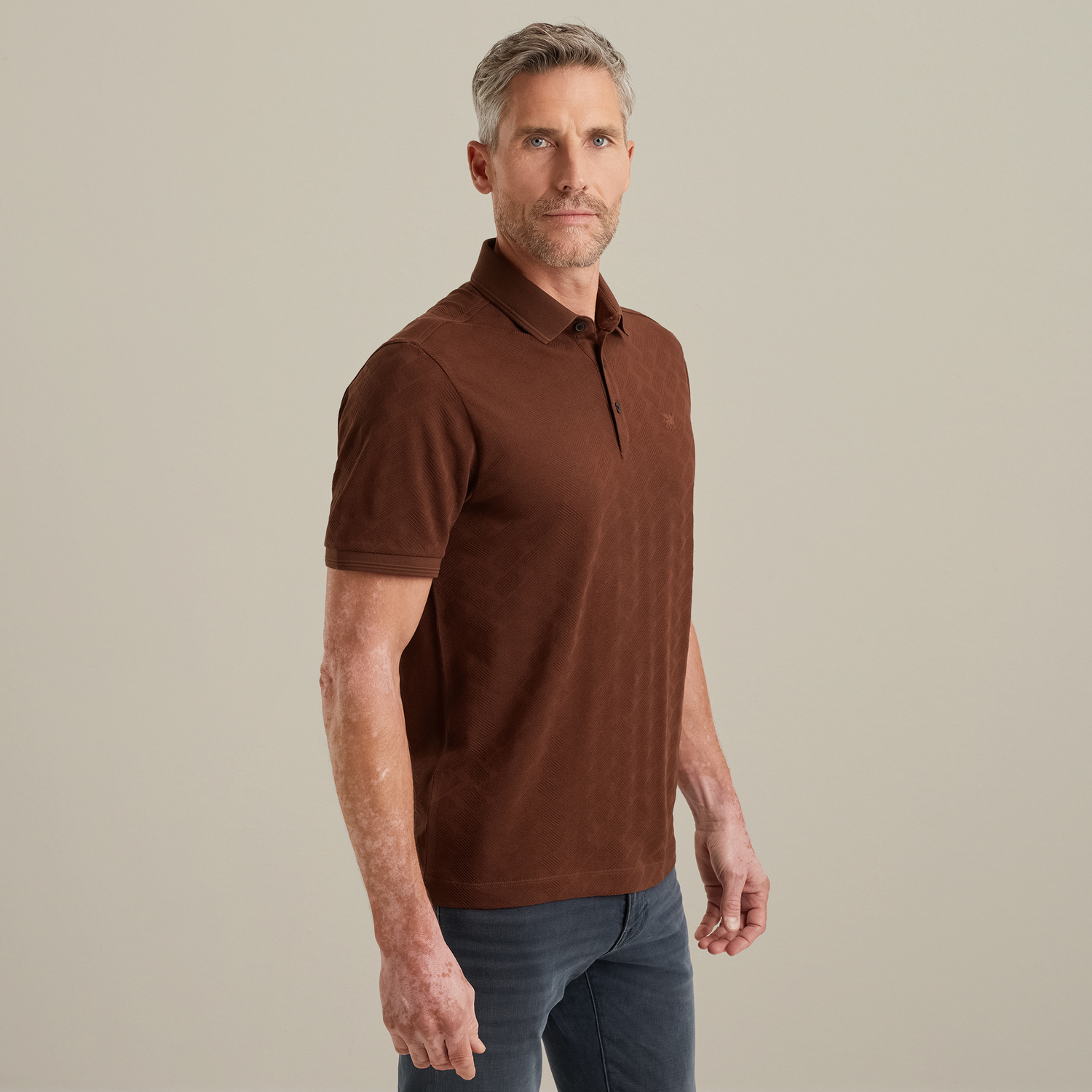 VPSS2505879-8252_model_1.jpg