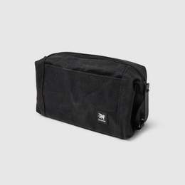 VGTOILBAG-000_model_1.jpg