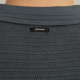 VPSS2504854-9076_model_6.jpg