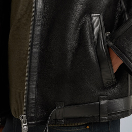 PLJ2508707-999_model_6.jpg