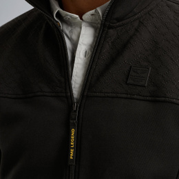 PSW2509437-999_model_4.jpg