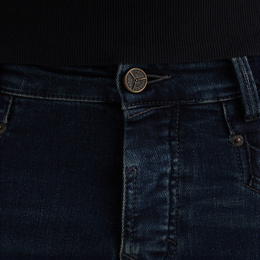 PTR975-NBW_model_4.jpg