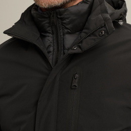 VJA2509176-9067_model_4.jpg