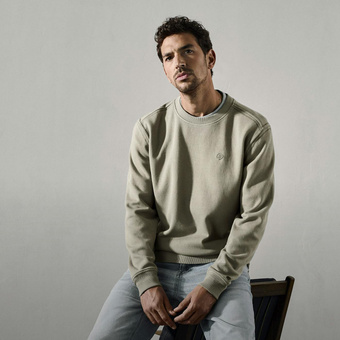 TAPERED FIT DENIM&nbsp;