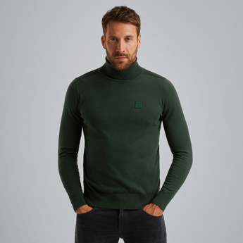 Pullover with stand-up collar