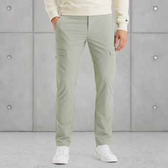 Relaxed slim fit chino